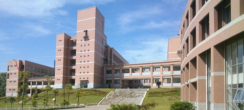 湘潭大学兴湘学院有体育专业吗？（湘潭大学体育学院怎么样）